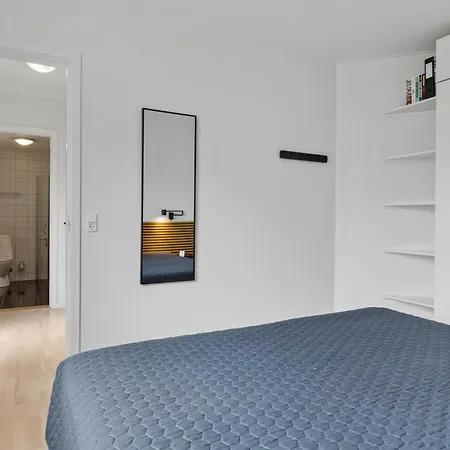 Sopark Lejl, 43 * Gudhjem